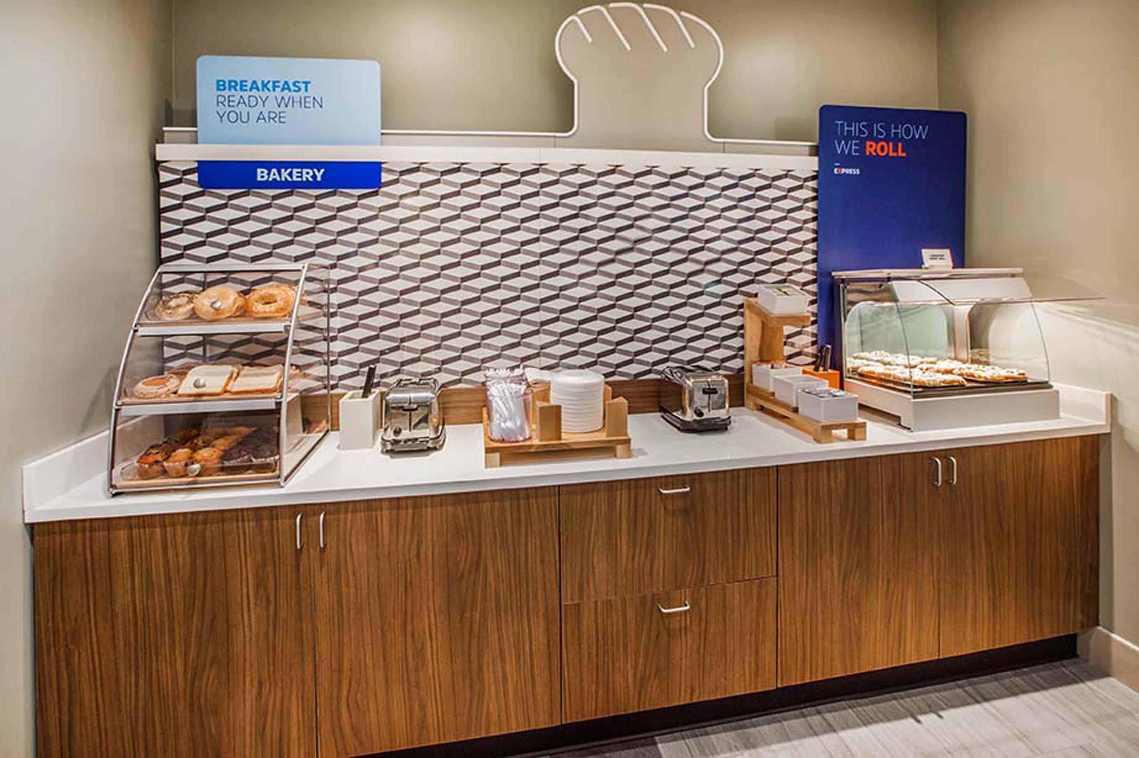 Holiday Inn Express Indianapolis South By Ihg Экстерьер фото